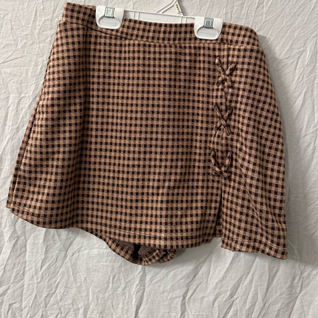 Slit- Skort
